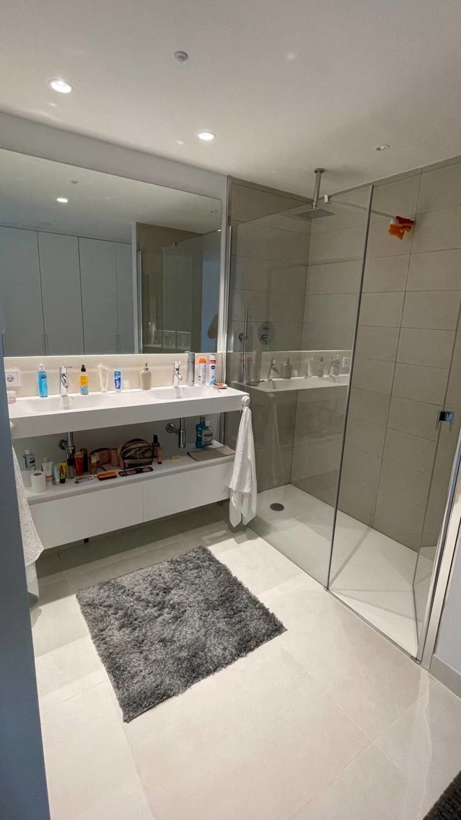 Bathroom with a double basin