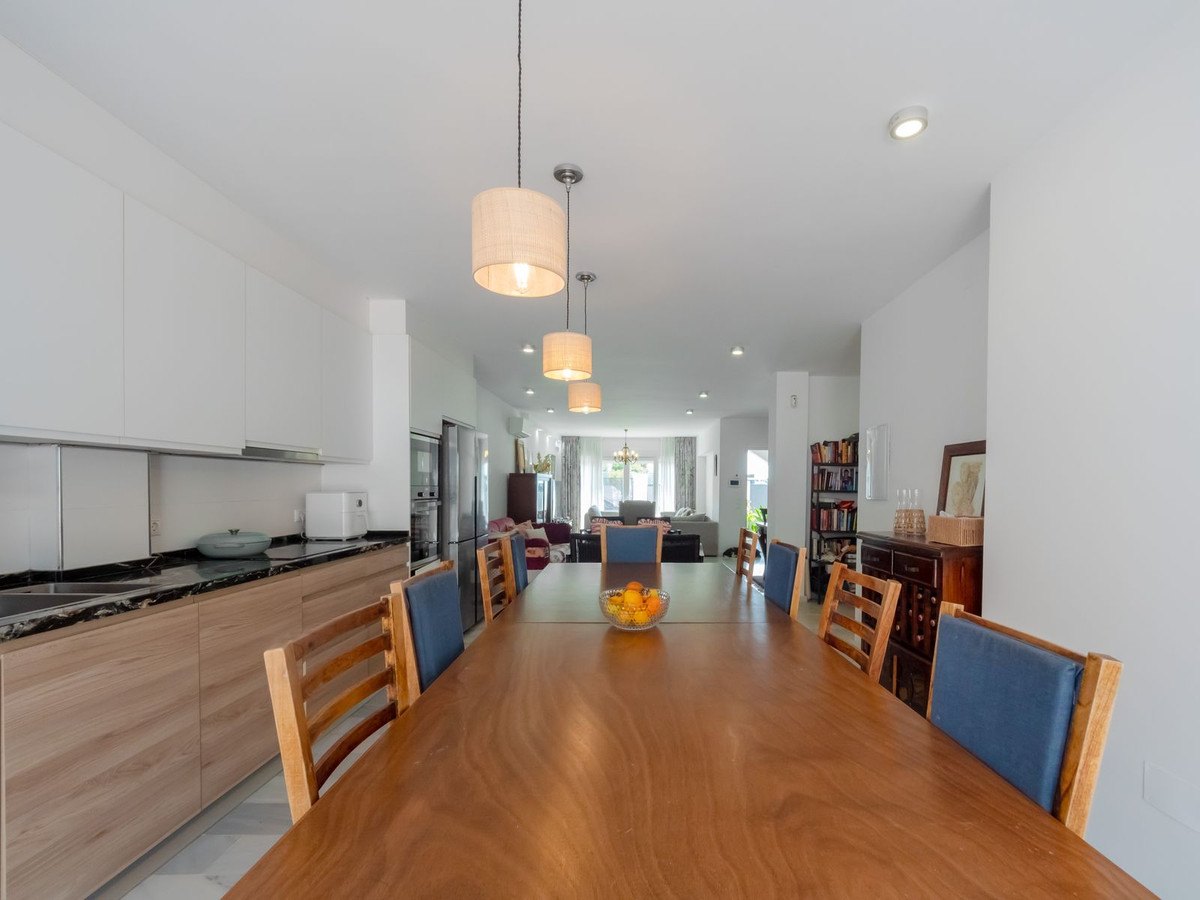 The modern kitchen with integrated appliances