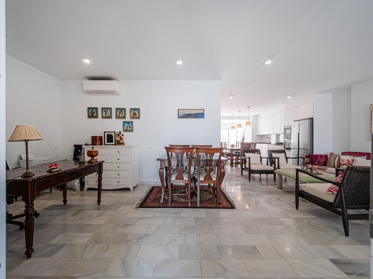 The long living and dining room