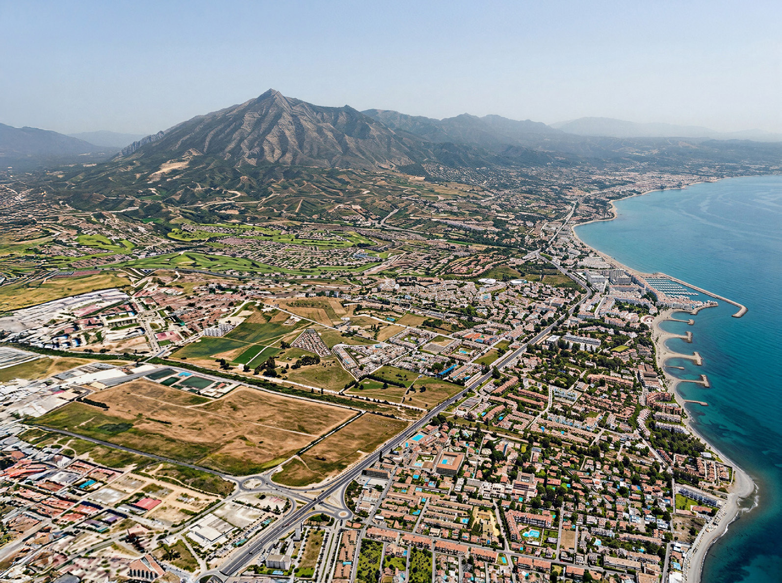 The coast at Nueva Andalucía from the air